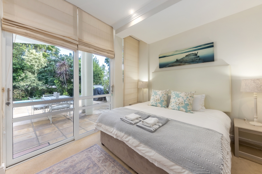 To Let 2 Bedroom Property for Rent in Llandudno Western Cape